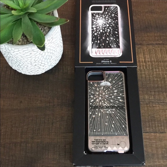 Case Mate Luminescent iPhone 8 Case - Picture 6 of 7